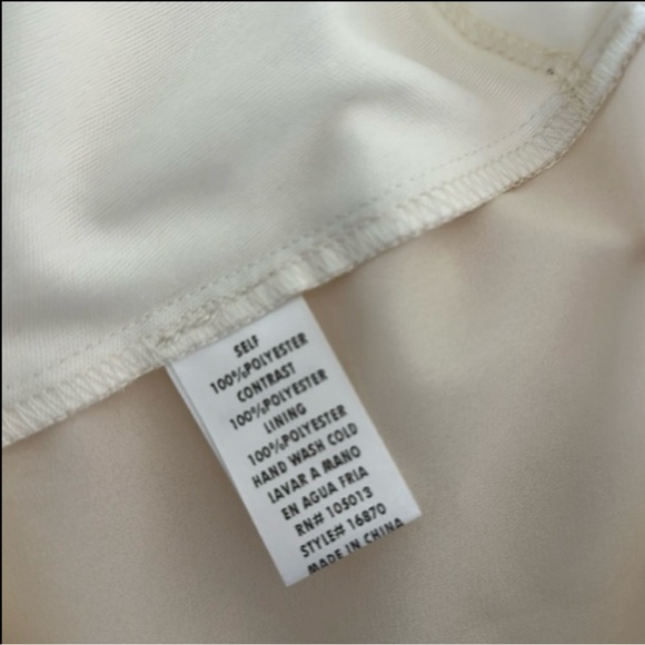 ANDREE BY UNIT | Ruffle Sleeveless Top | Cream | Size M - Picture 10 of 10